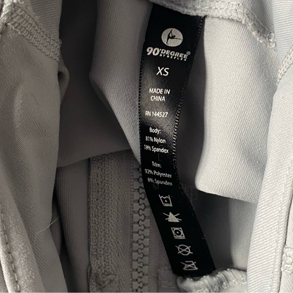 gray zip up jacket - Picture 2 of 6